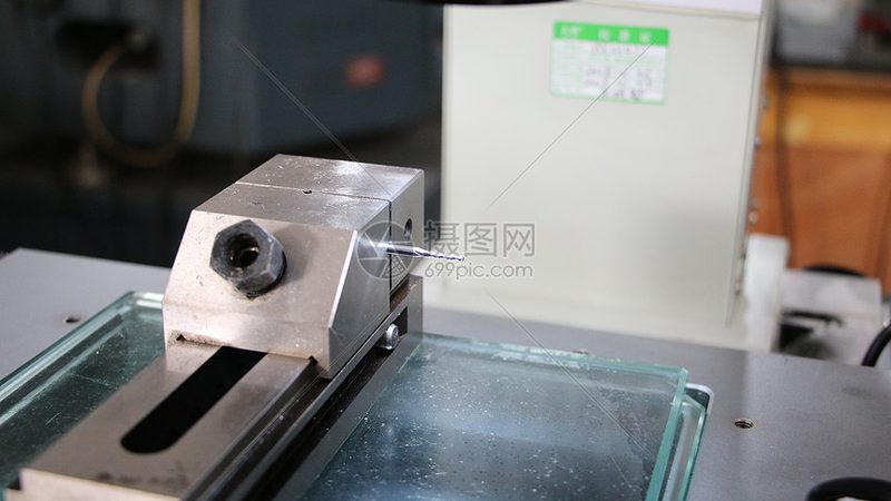 数控车铣复合机床床身材质：揭秘其性能与选择要点